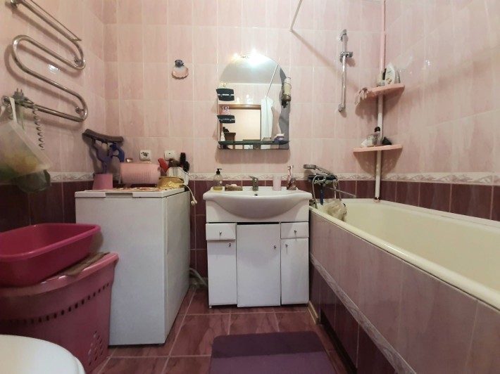 Сдам 2-х ком. хорошую квартиру на правом ! - фото 1