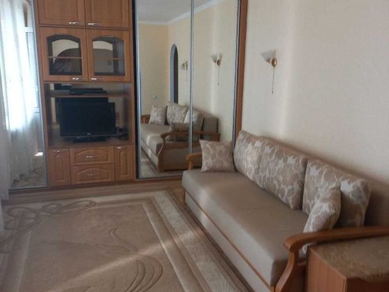 Свою 1 комн кв центр Песков Запорожье