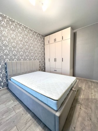 вул. Малоголосківська
Оренда 1 кімнатної квартири з чудовий краєвидом - фото 1