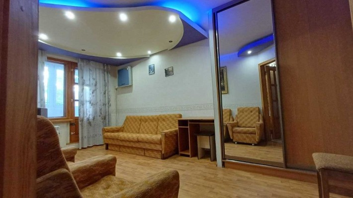 Сдам 2 комнатную квартиру на Салтовке Салтовская Героев Труда ИК - фото 1