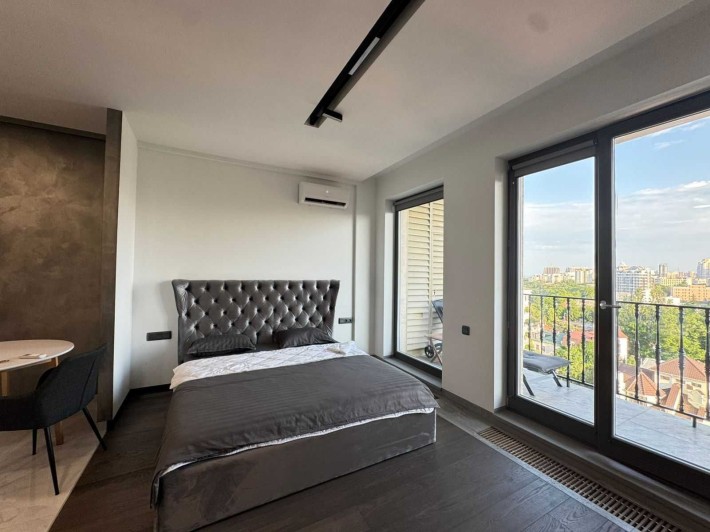 видео! стдийный вариант  в жк Граф, ул. Азарова - фото 1