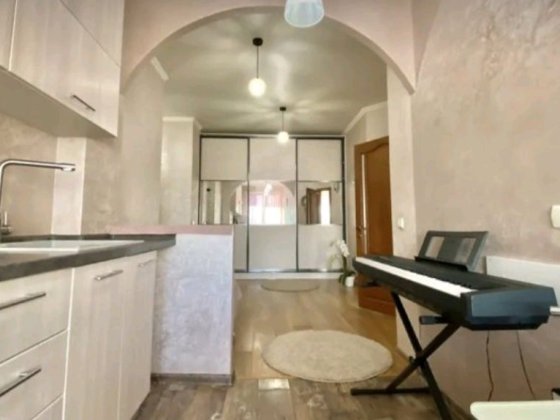 Сдам Пантелемоновская 88 / Александровский  1но комнатную квартиру Одеса