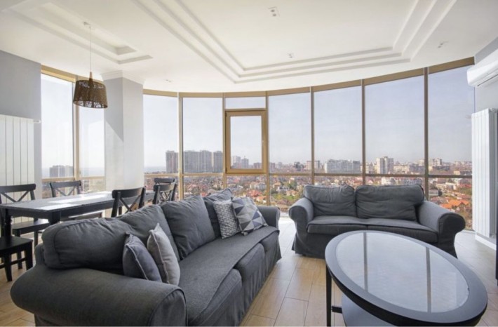 Панорамная 4к студия в Аркадии - фото 1