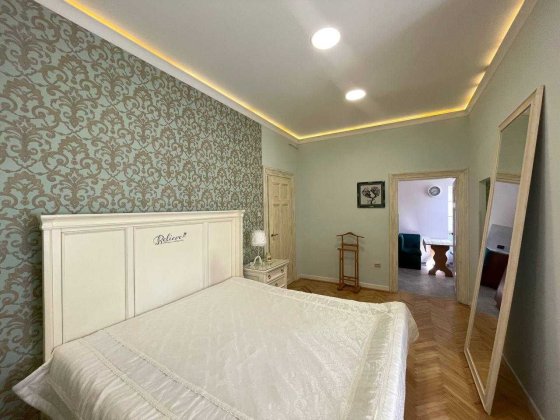 Оренда 1 кім. квартири з парковкою вул. Кирила та Мефодія Львів