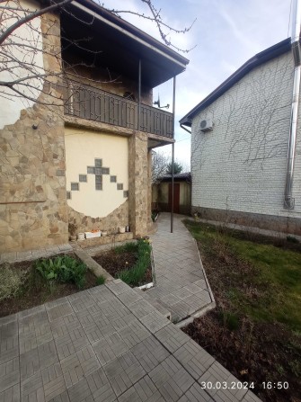 Сдам дом, первый Совиньон, два этажа, ремонт, вся мебель и техника! - фото 1