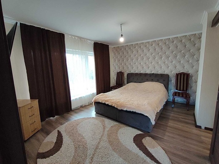 Оренда гарного і затишного будинку в м. Кіцмань - фото 1