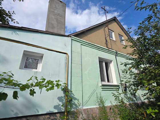 Здамо будинок в центрі села Забороль. Забороль