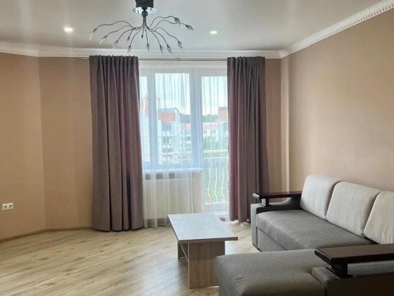 Оренда трьокімнатної квартири вул. Дж. Ленона Львів