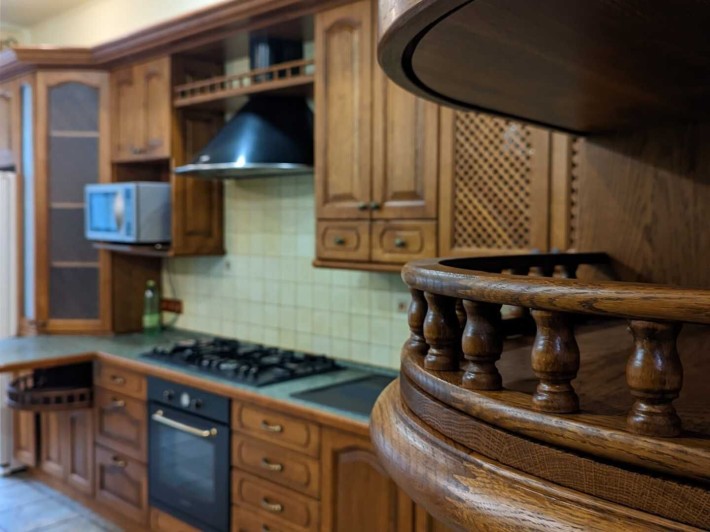 Оренда 3-кімнатної квартири на вулиці Вітовського - фото 1