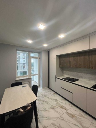 Оренда 2 кім. квартири вул. Роксоляни - фото 1