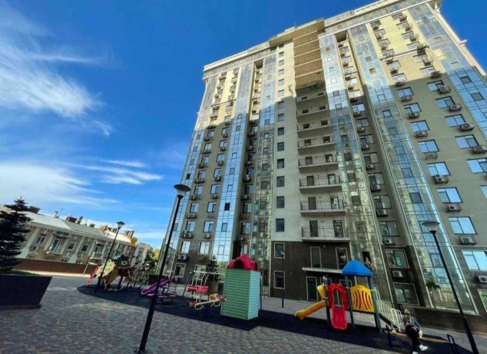 Сдам классную кварт  ЖК 16, 17  Жемчужина / Асташкина/ Льва Толстого! - фото 1