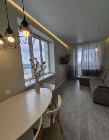 Реальная еародвушка ЖК Триумф, Павлово Поле, метро 23 Августа - фото 1