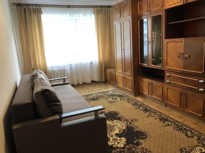 Оренда 2-кімн квартири по вул. Дунайській ( р-н стадіону Україна - фото 1