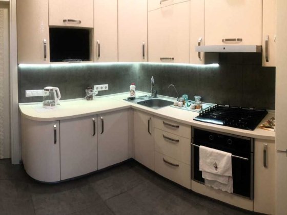 Сдам 1-о комнатную квартиру на Алексеевке с новым ремонтом. Харків