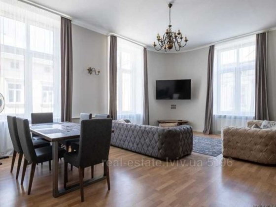 Оренда VIP 3 кімнатної квартири в самому центрі Львова Львов