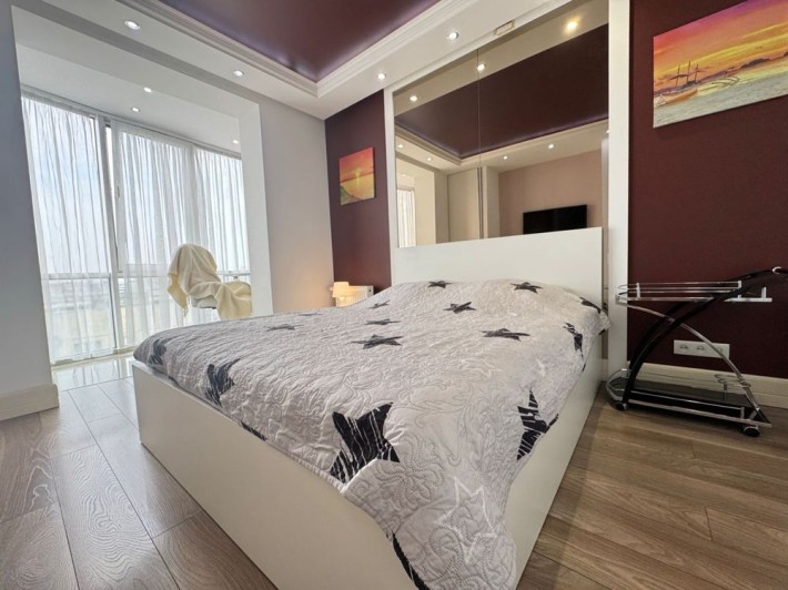 Оренда 3-х кімнатної квартири з дизайнерським ремонтом по вул.Пулюя( - фото 1