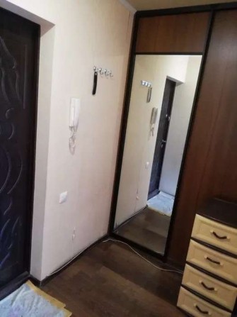 Сдам 1 кв м Студенческая 5000 + св. - фото 1