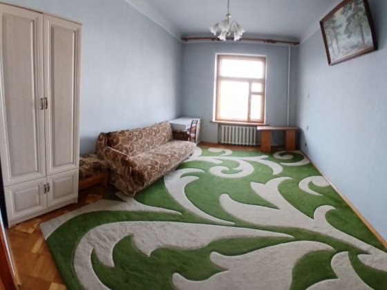 3 квартира защитников Украины , Сталинка, семиэтажка Харків