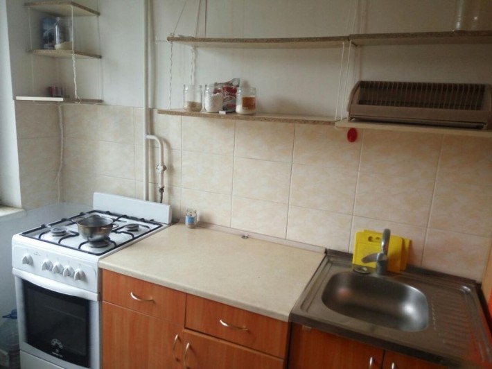 оренда 1км вул Пасічна - Медової Печери - фото 1