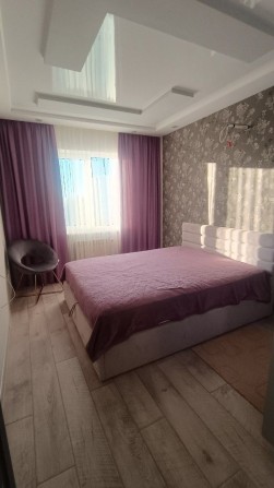 Сдам 2 Комнатную на Бочарова! - фото 1