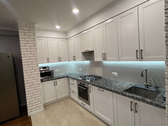 Оренда 4 кімнатної квартири по вулиці Голубовича 37 Львов