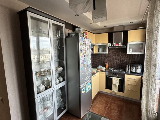 Оренда 3 кімнатна квартира вул. Володимира Великого Львов