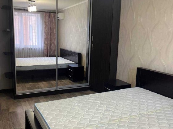 Сдам 3-х комнатную квартиру на Одесской Харків