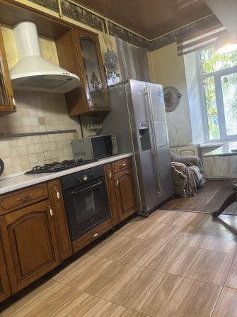 Студия + 4 спальни. Центр города. Агв. - фото 1