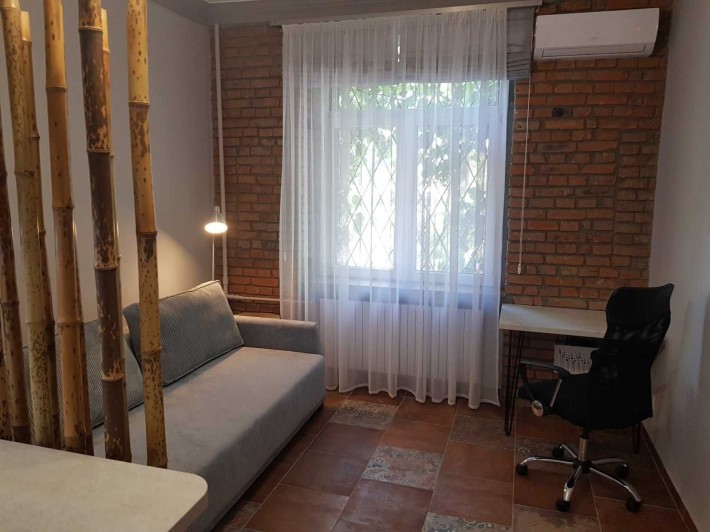 Квартира на ул. Софиевская/ Торговая. Сталинка. Свежайший ремонт - фото 1