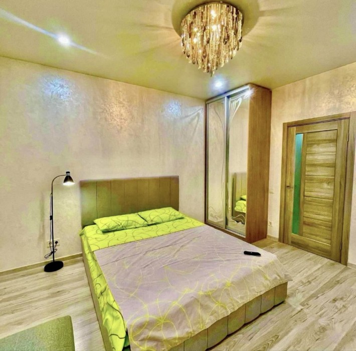 Шикарная квартира в доме бизнес класса ! Центр ! - фото 1