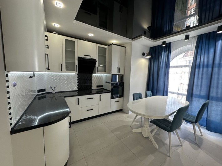 Оренда Дворівнева стильна квартира 140 м² в ЖК Калинова Слобода - фото 1