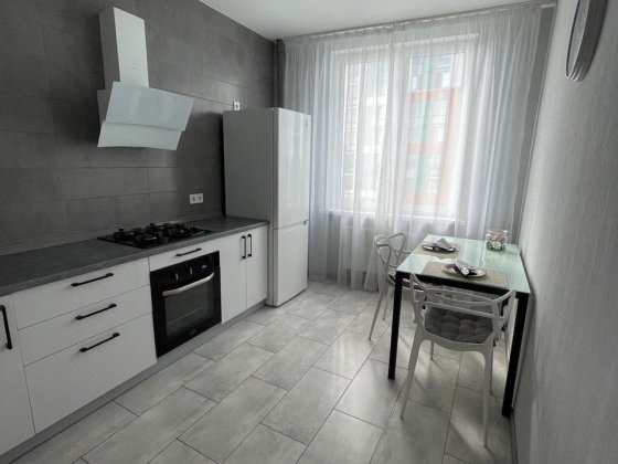 1 кімнатна квартира Кристал авеню