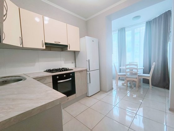 Світла і простора квартира в ЖК Софія біля центральної алеї Софиевская Борщаговка