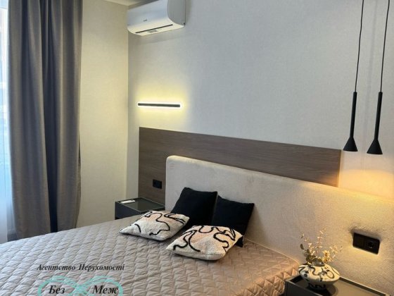 Нова дизайнерська квартира з терасою Софія Резиденс Софіївська Борщагівка