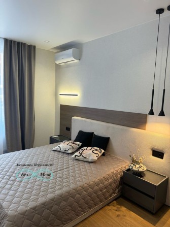 Нова дизайнерська квартира з терасою Софія Резиденс - фото 1