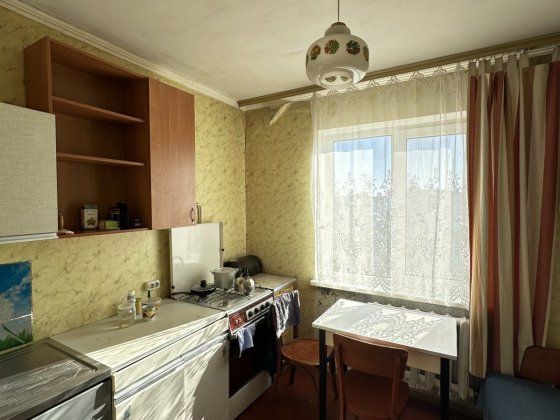 Здам однокімнатну квартиру на вернацького Шкарівка