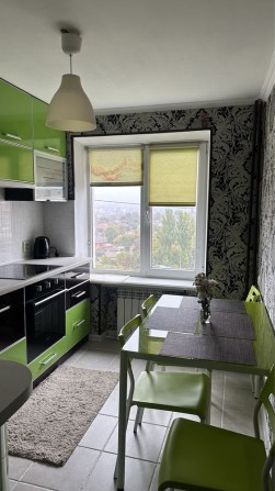 Оренда 2х кімнатної квартири ,біля ресторану « Cha-Cha» - фото 1