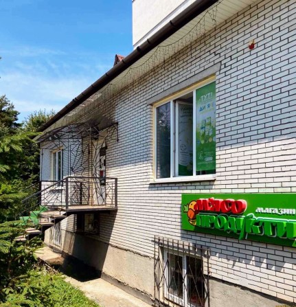 Здається в оренду комерційне приміщення  в м. Новояворівськ - фото 1