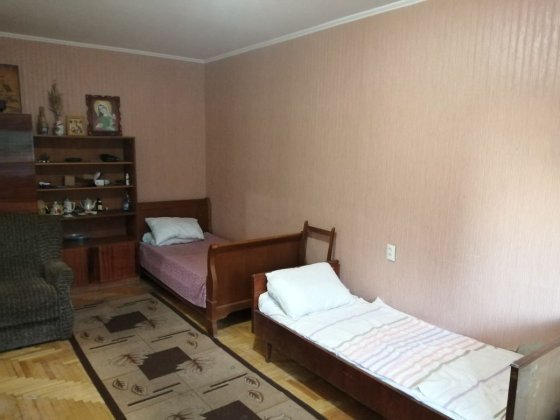 Оренда 2-х кімнатної квартири Петриків