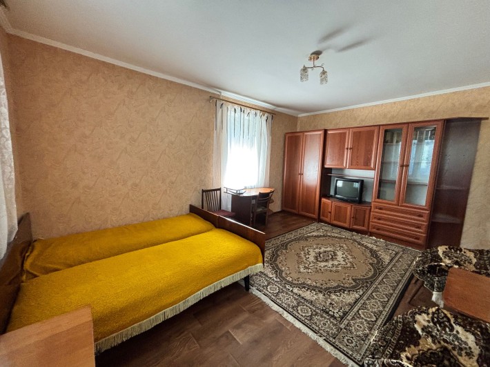 Оренда однокімнатної квартири по вулиці Одеська - фото 1