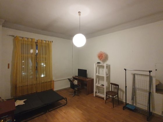 Сдам 2-х комн.кв.в Центре,м.Площадь Конституции,ул.Университетская. Бобровка