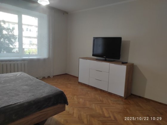 Здам 2х-кім Комарова Парк жовтневий Коровія