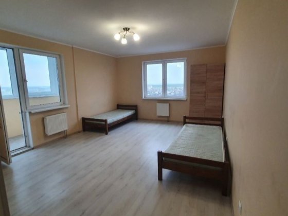 Здам кімнату!В 4-х кімнатній квартирі.Лишилось 1 кімната!Терміново! Боярка