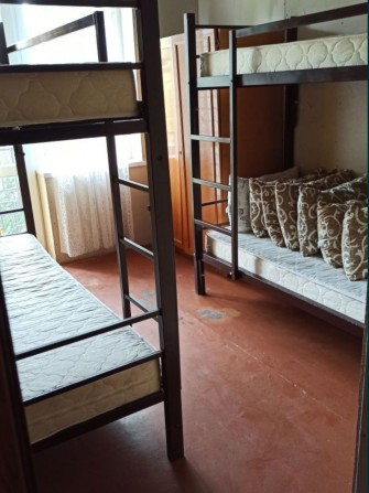 Аренда комнат в доме или койко место - фото 1