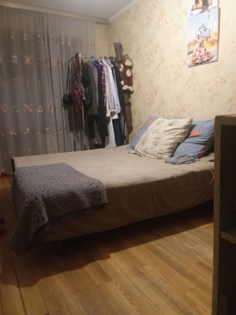 Кімната в 3-х кімнатній кв.Оплата за 1 міс . Без хазяйки - фото 1