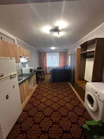 Здається кімната після ремонту в гуртожитку - фото 1