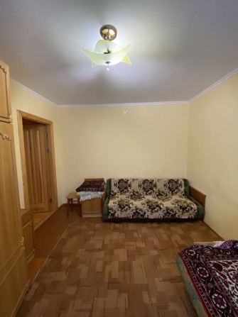 Кімната Дівчатам/Жінкам З Доплат Лише Світло/Київська 16 - фото 1