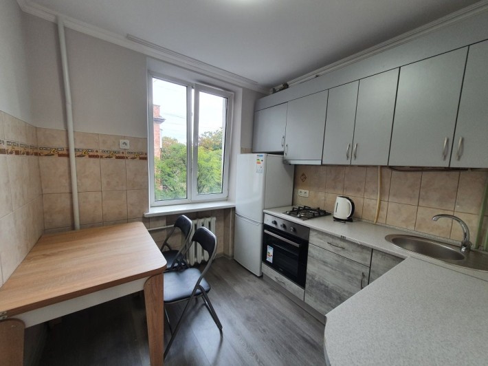 Підселення для однієї дівчини окрема кімната район Формаркету - фото 1