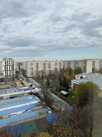 Кімната для дівчини в 2 кімнатній квартирі, з власницею — Ентузіастів - фото 1