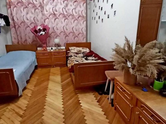 Візьму на підселення дівчину Чернівці